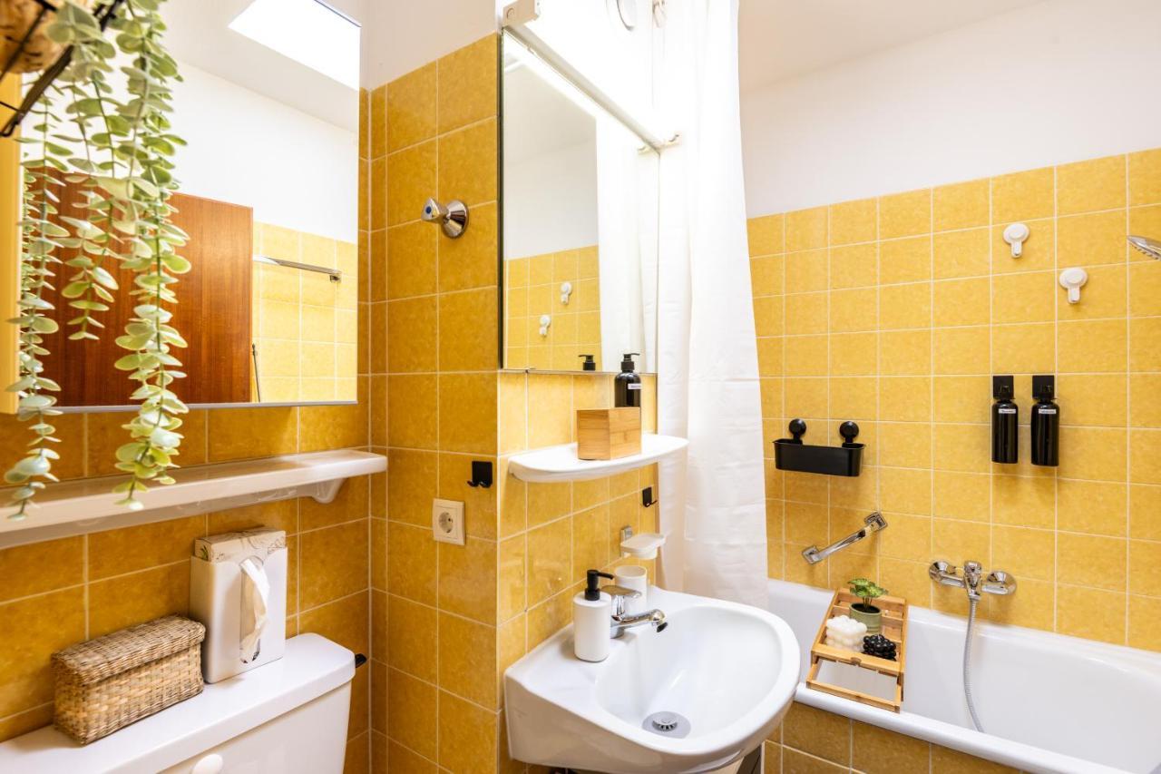 Fewo Ahrperle-Modernes Apartment-Balkon-Kurviertel Бад Нойенар-Арвайлер Екстериор снимка